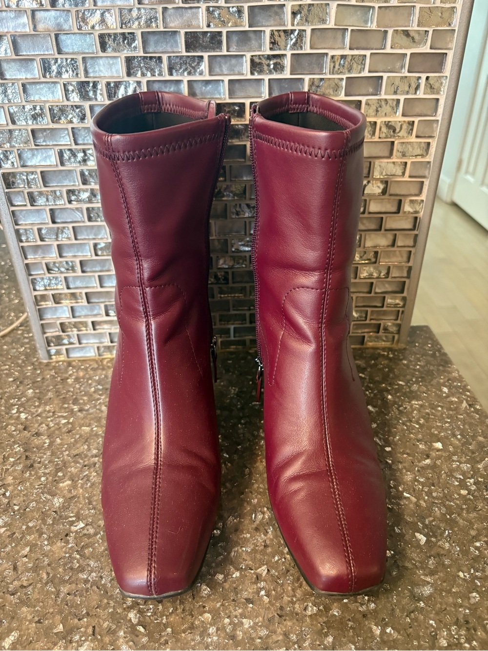 Aerosoles cinnamon bootie with heel in burgundy Merlot red color !